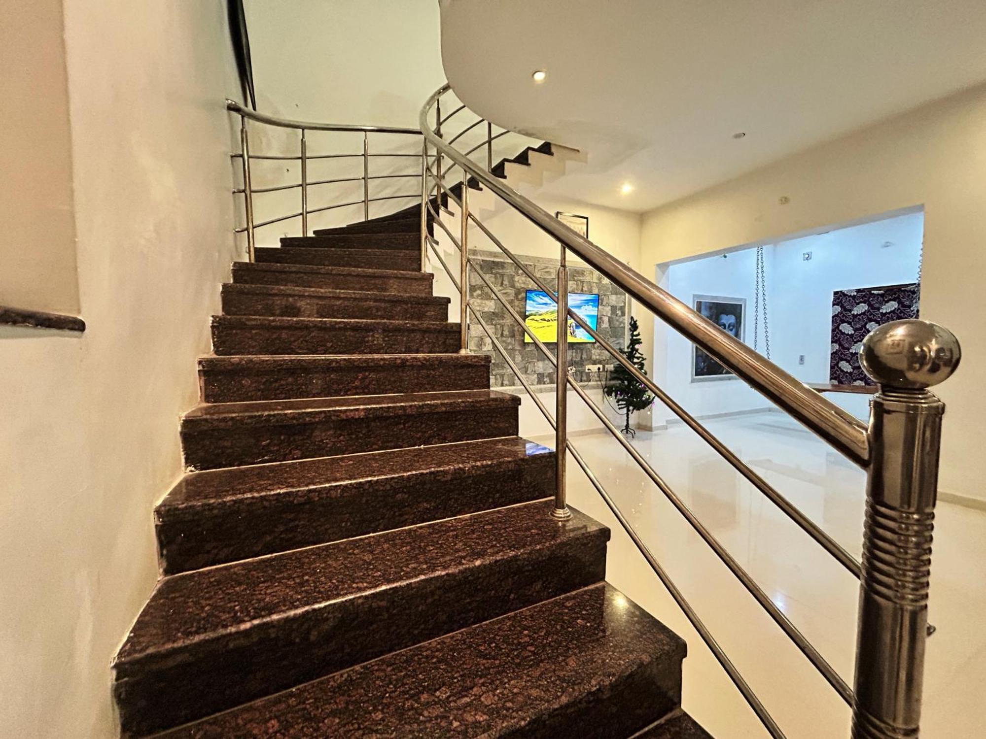 La Bay Luxury Beach Bungalow Puducherry Exterior foto