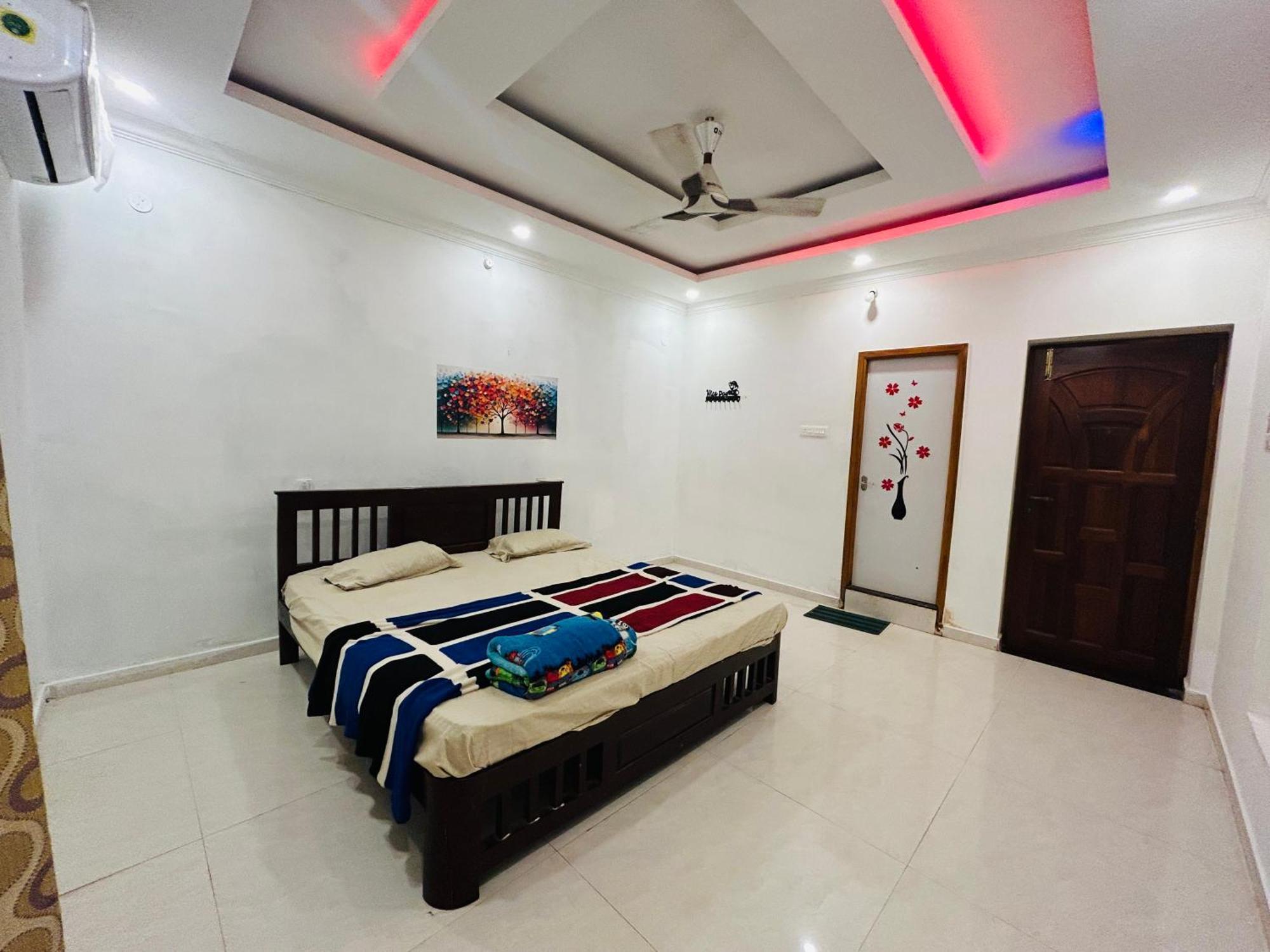 La Bay Luxury Beach Bungalow Puducherry Exterior foto